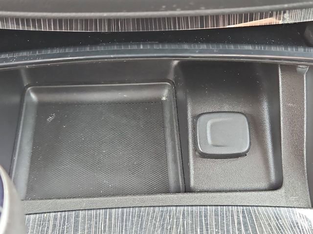 Certified 2018 Chevrolet Impala LT image 47