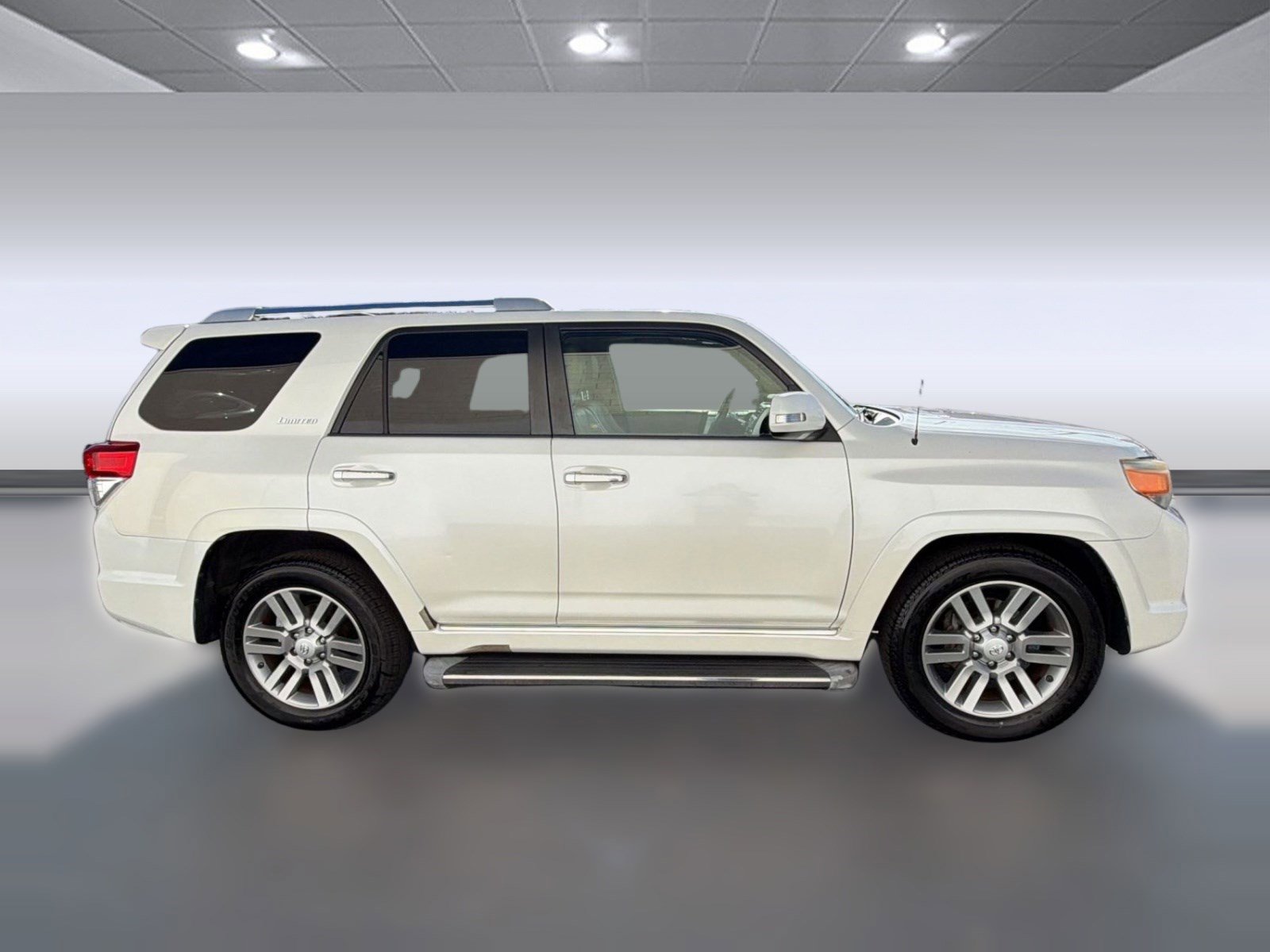 Used 2010 Toyota 4Runner Limited RWD image 7