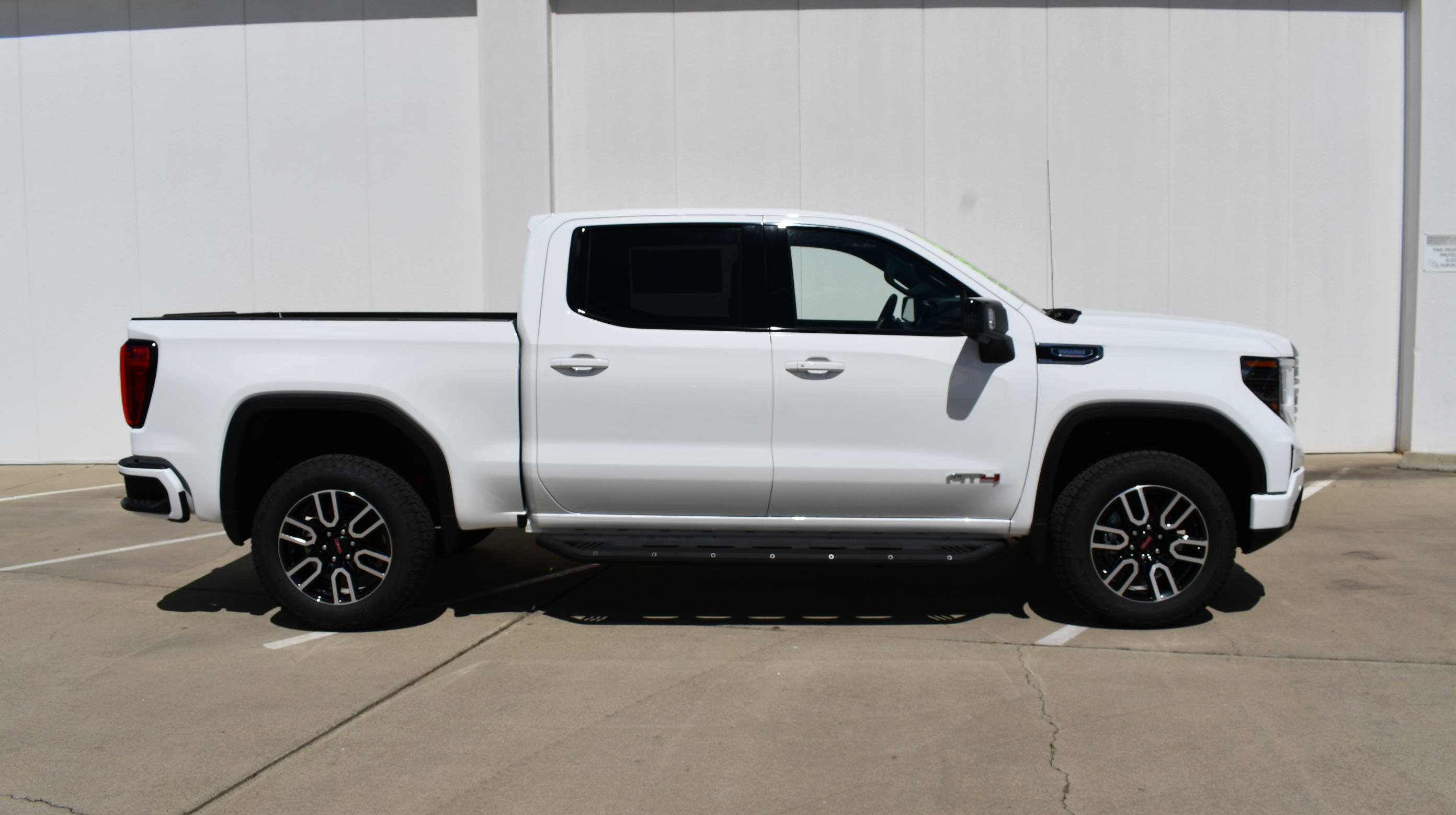 New 2026 GMC Sierra 1500 AT4 w/ AT4 Premium Package image 5