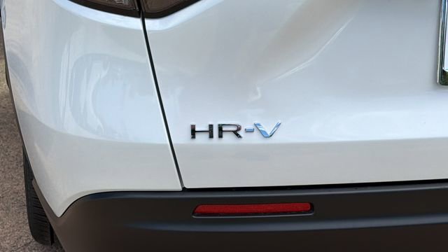 New 2026 Honda HR-V LX image 12