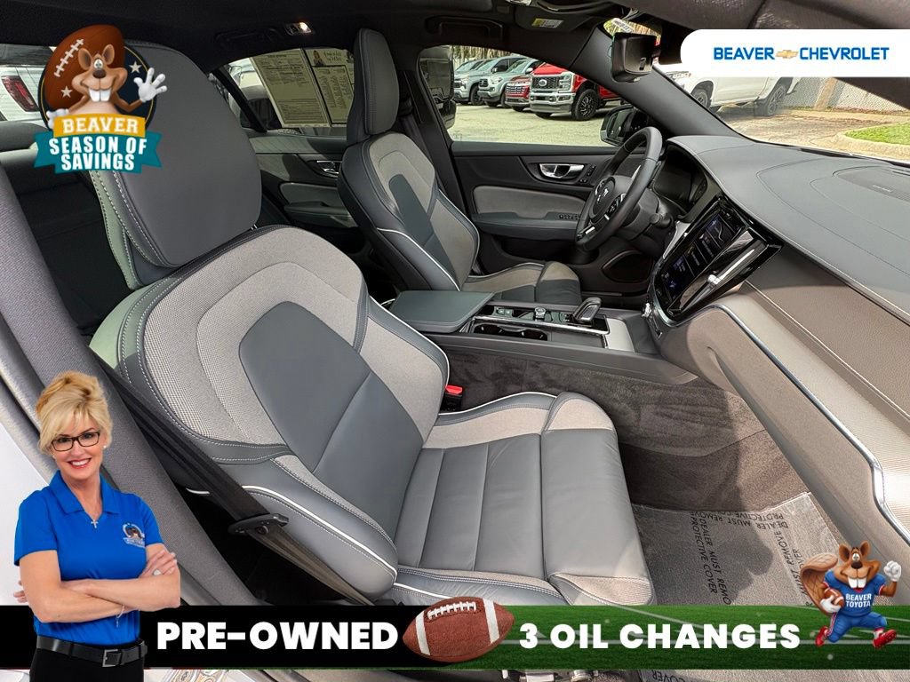 Used 2022 Volvo S60 B5 R-Design w/ Advanced Package FWD image 25