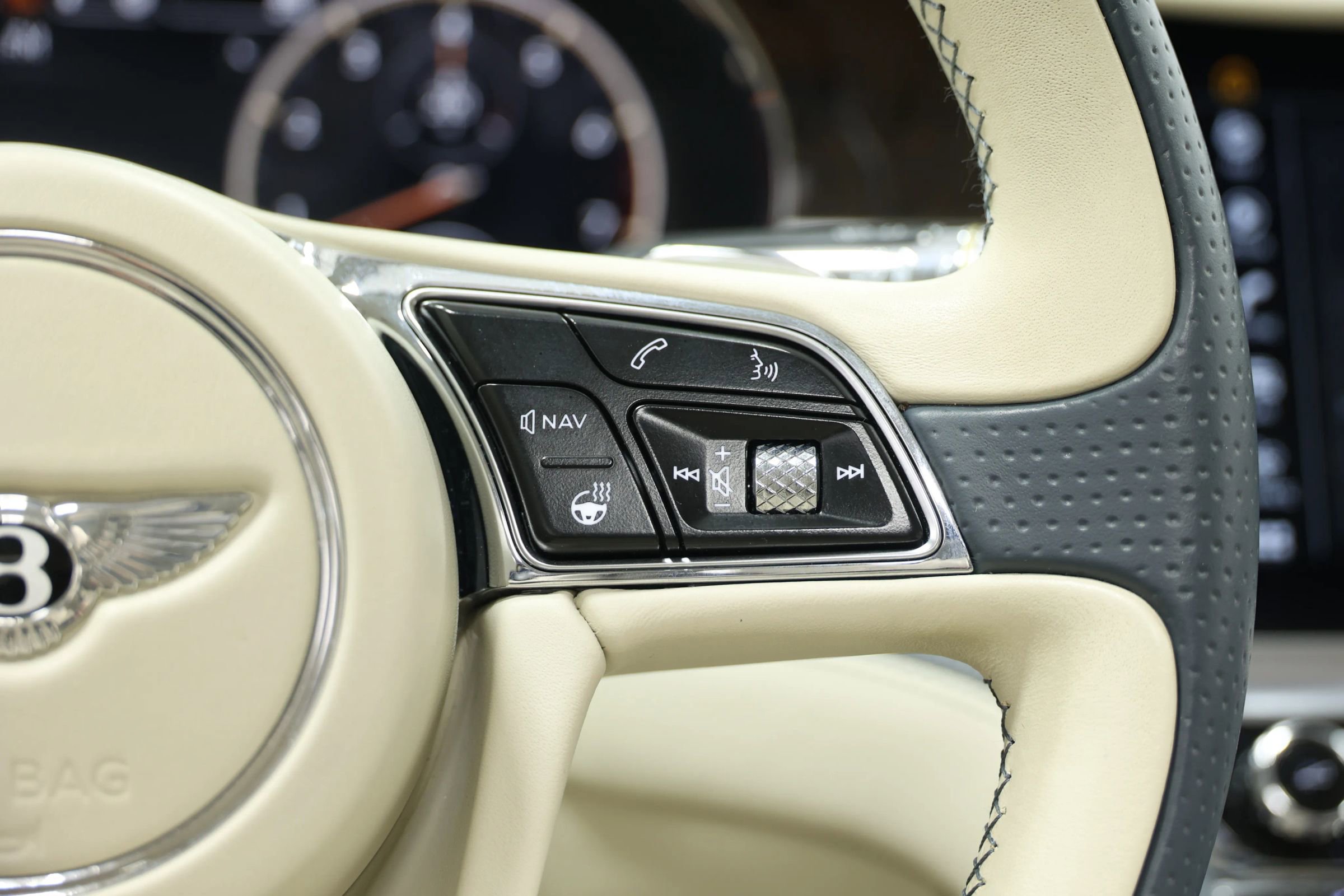 Used 2020 Bentley Flying Spur W12 w/ First Edition Specification image 33