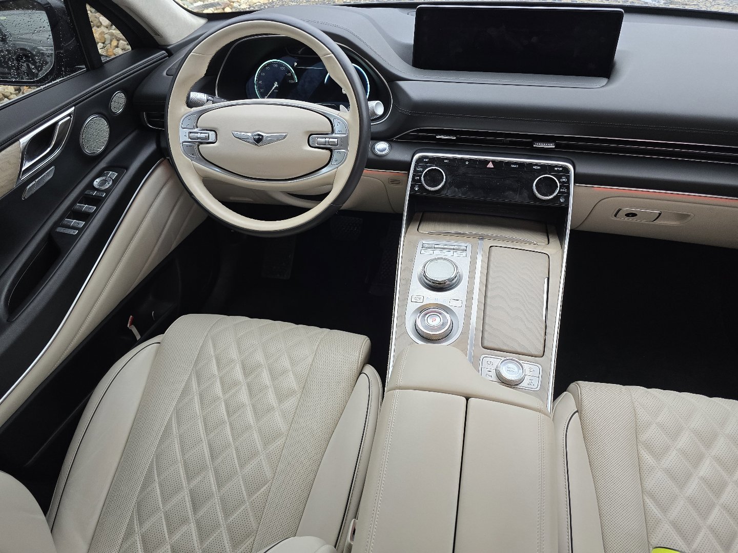 Used 2024 Genesis GV80 3.5T w/ Prestige Package image 40