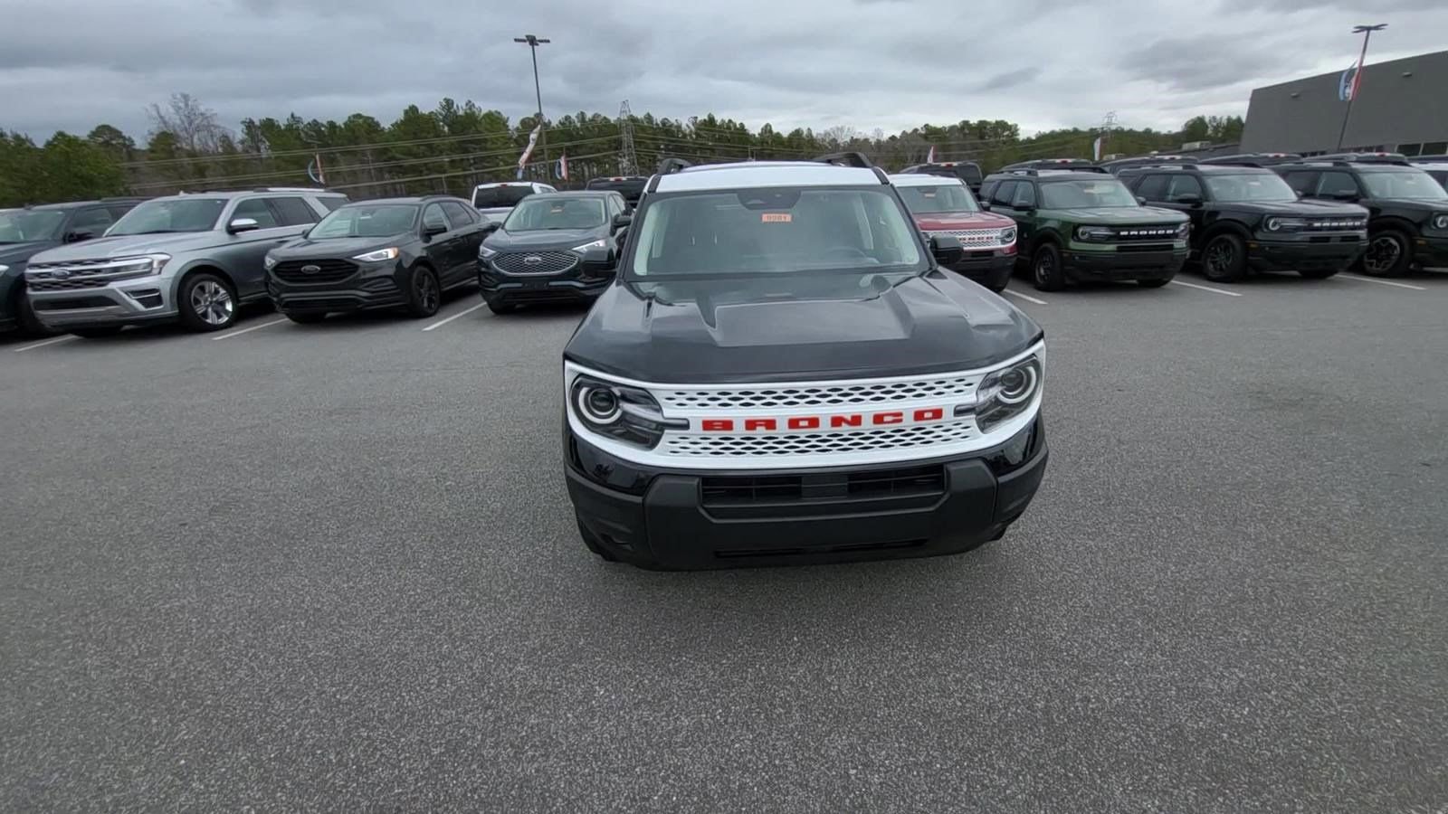 Used 2025 Ford Bronco Sport Heritage w/ Convenience Package image 7