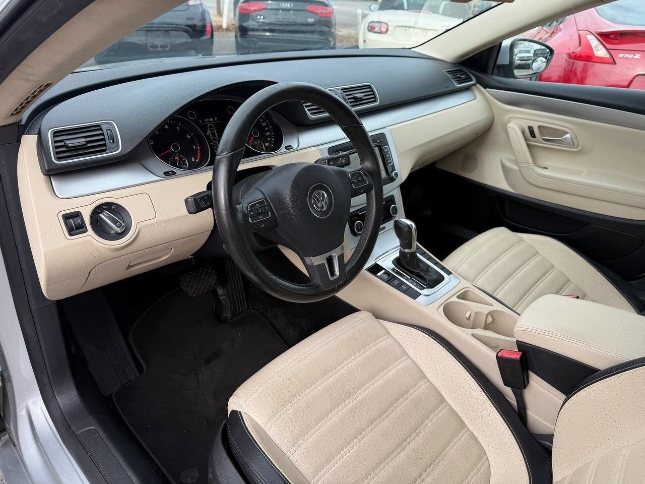 Used 2012 Volkswagen CC Sport image 10