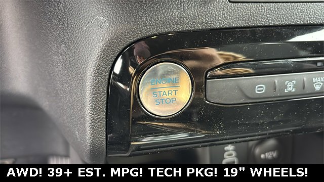 New 2026 Ford Escape ST-Line Select w/ Tech Pack #1 image 9