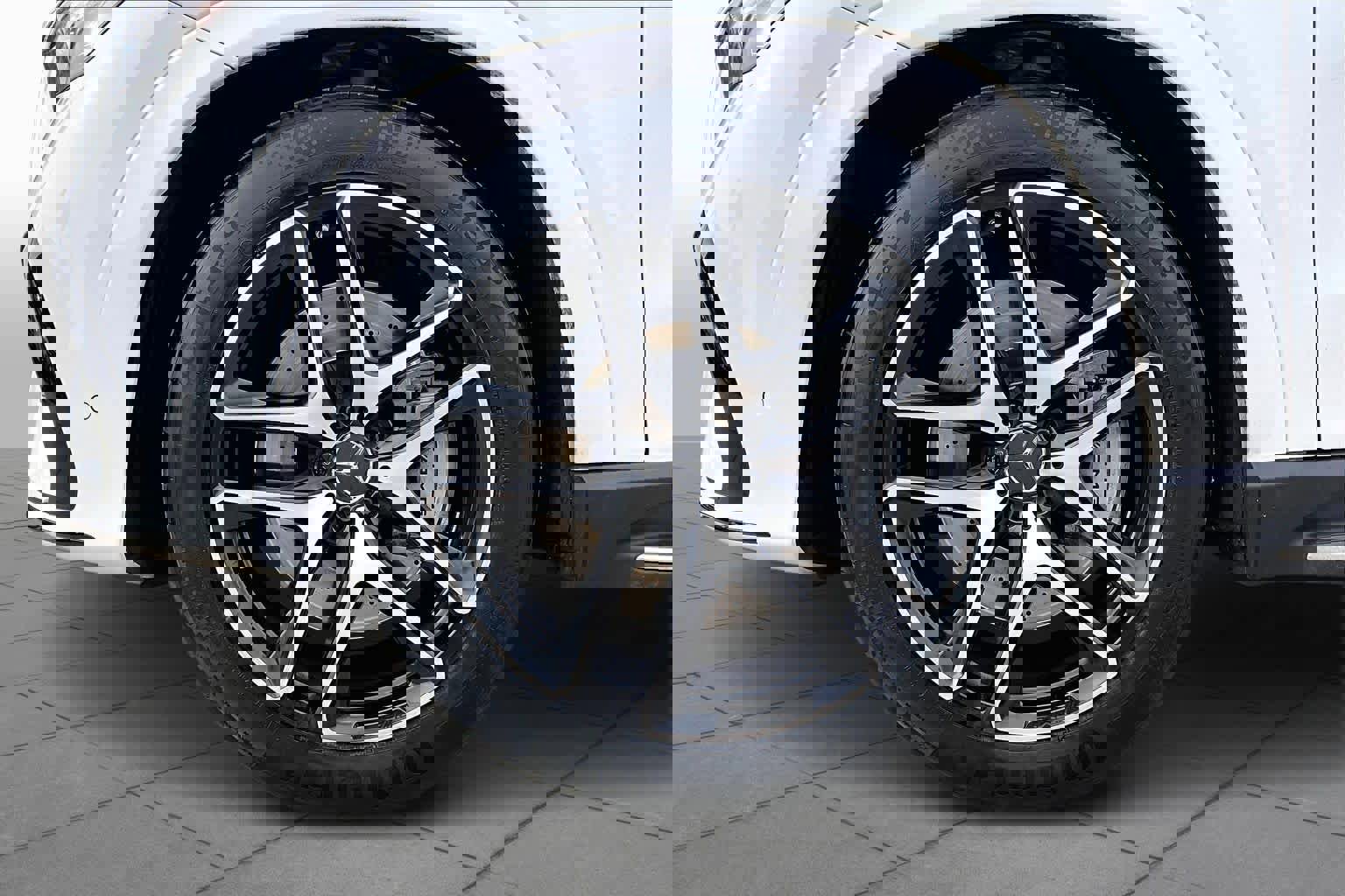 Used 2025 Mercedes-Benz GLE 53 AMG 4MATIC image 10