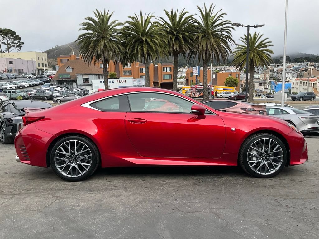 Used 2016 Lexus RC 200t RWD image 3