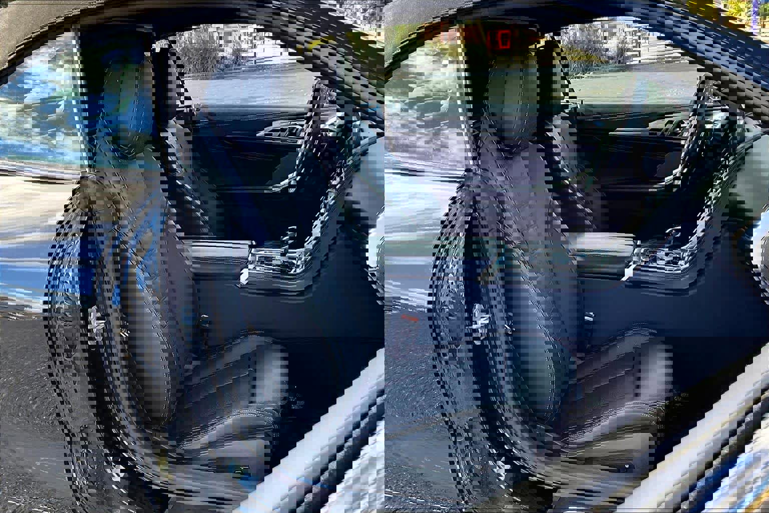 Used 2019 BMW M850i xDrive Convertible image 8