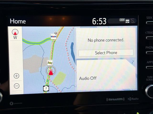 Used 2021 Toyota Highlander XLE image 14