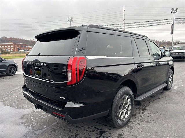 New 2025 Ford Expedition Max Active image 4