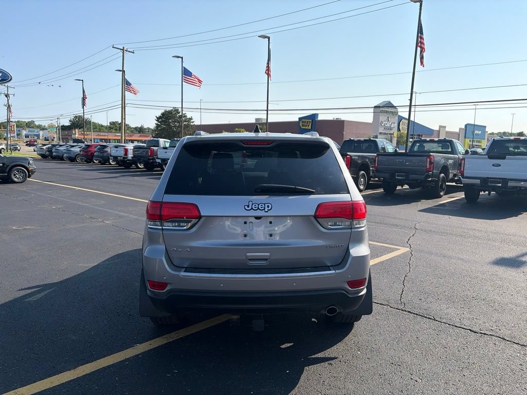 Used 2018 Jeep Grand Cherokee Limited w/ Jeep Active Safety Group AWD/4WD image 6