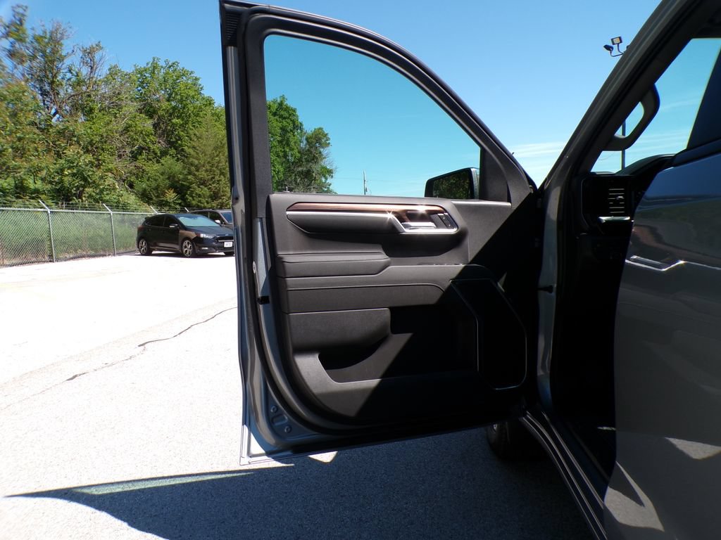 New 2026 Chevrolet Silverado 1500 LT AWD/4WD image 19