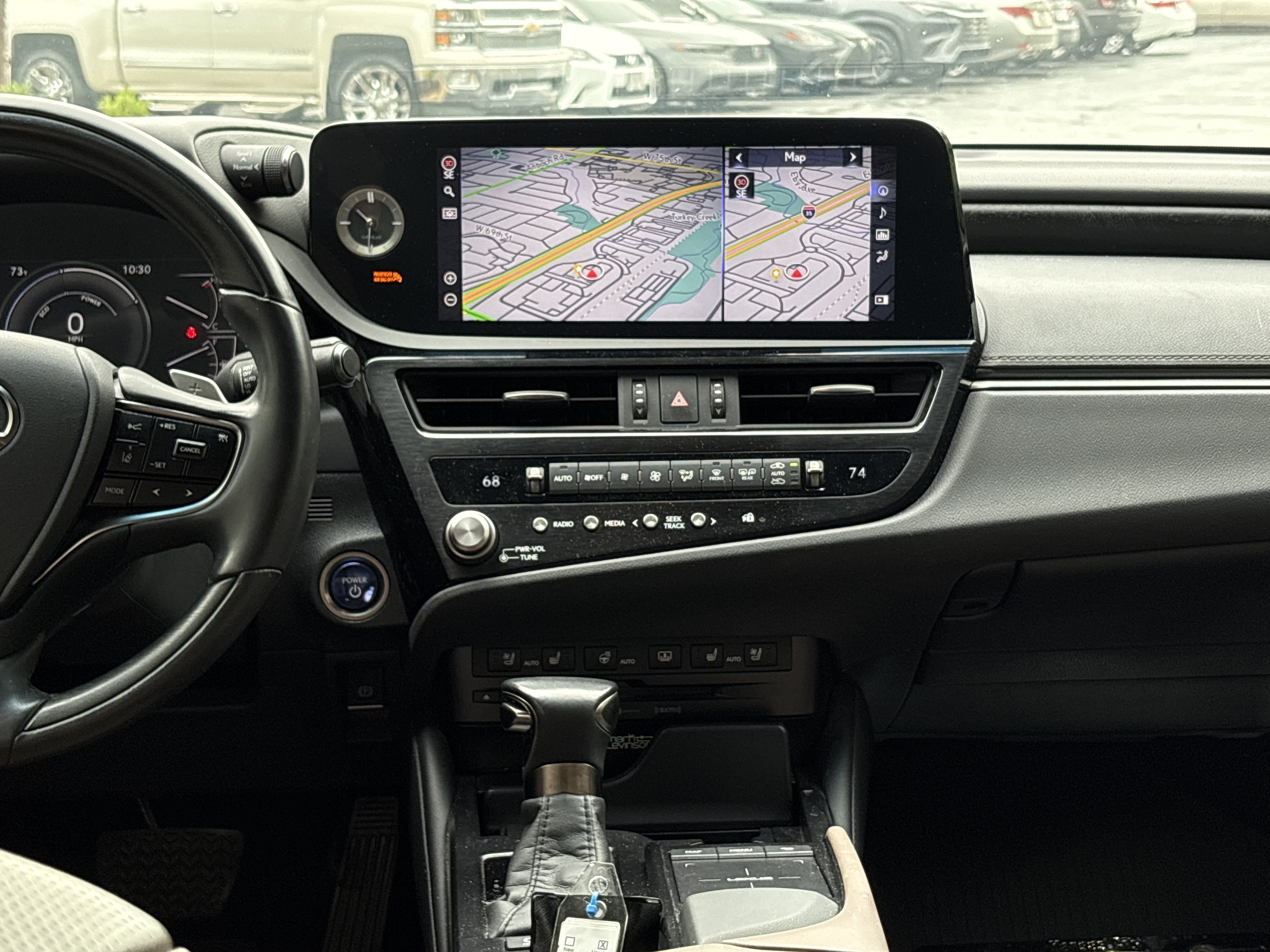 Certified 2022 Lexus ES 300h w/ Accessory Package FWD image 30