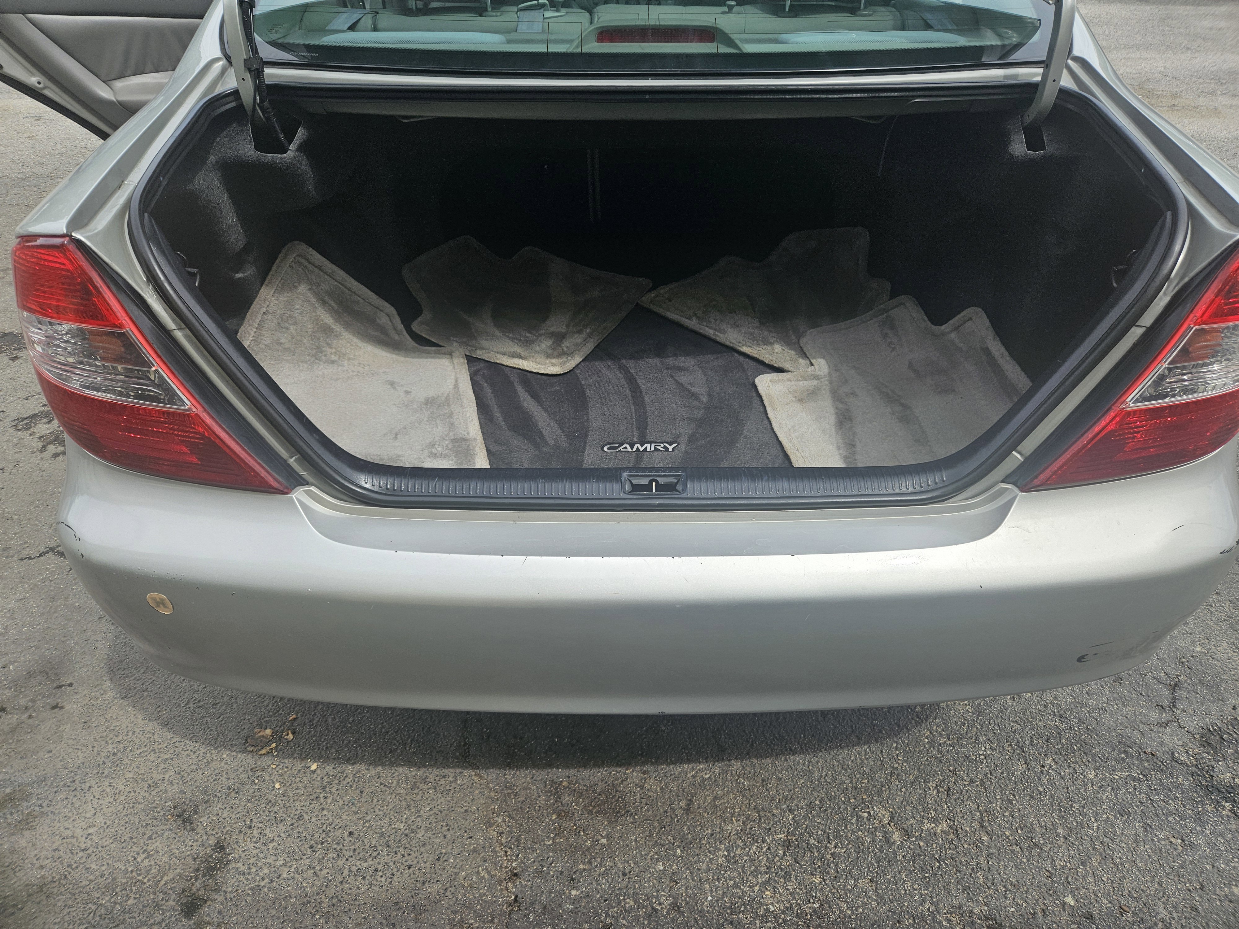 Used 2002 Toyota Camry LE FWD image 17