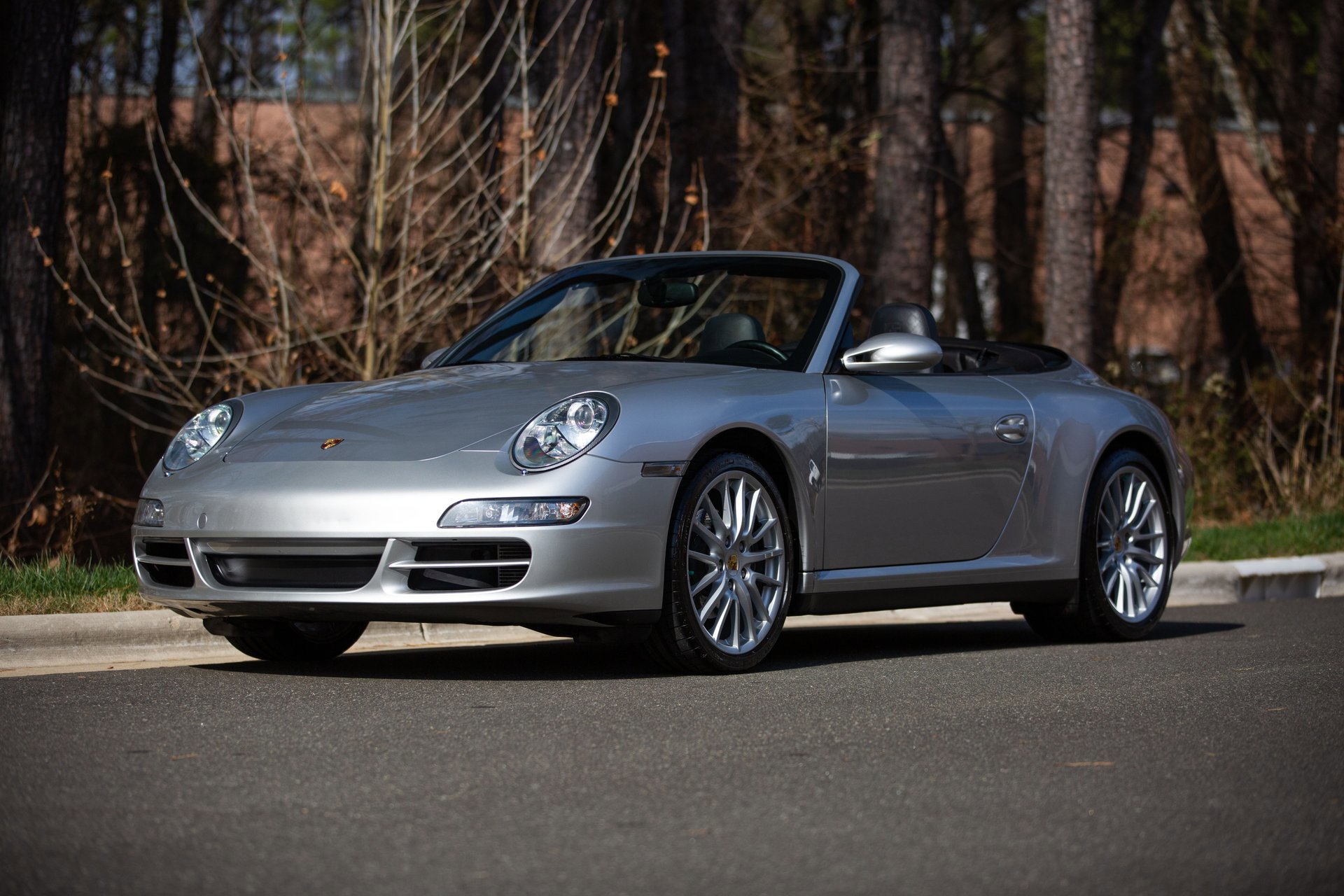 Used 2006 Porsche 911 Carrera 4 image 25