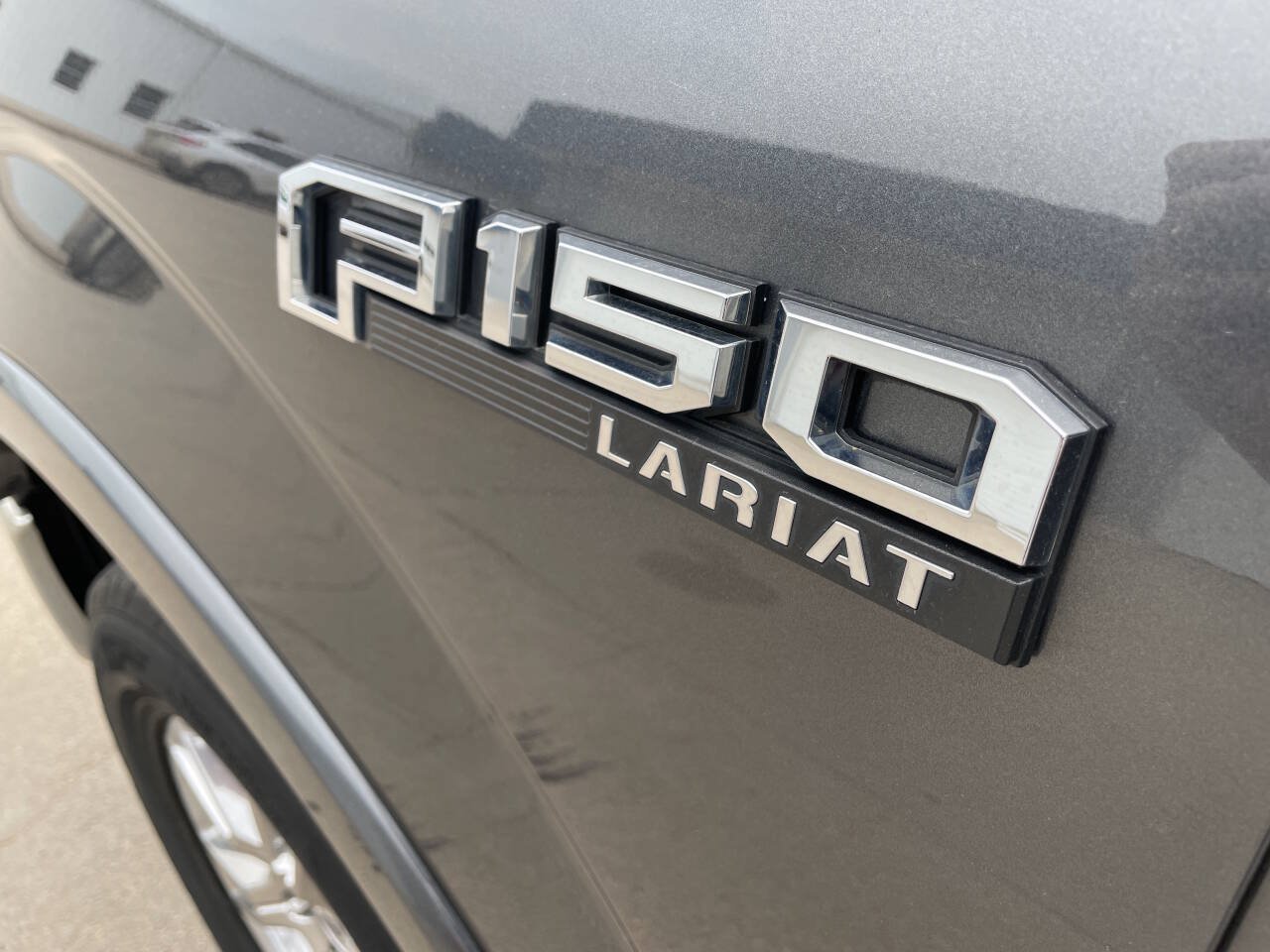 Used 2015 Ford F150 Lariat AWD/4WD image 33
