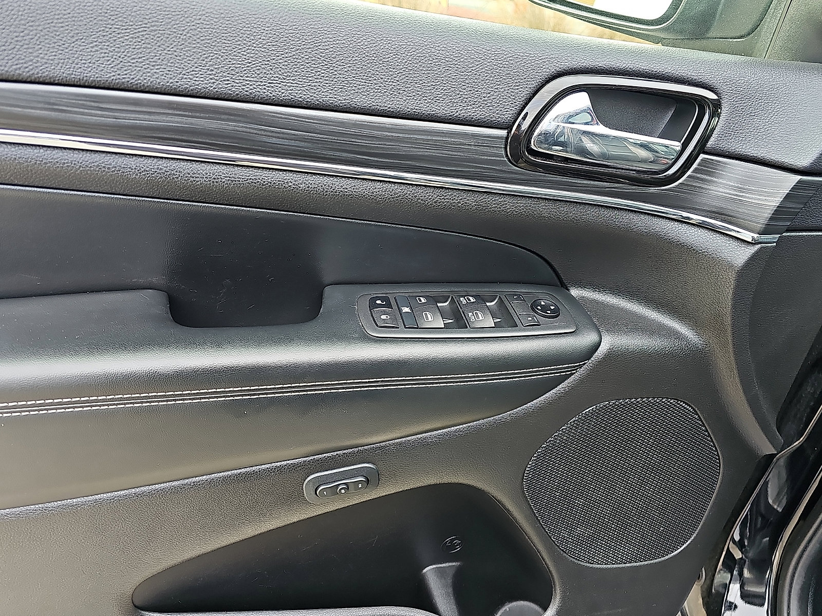 Used 2021 Jeep Grand Cherokee Limited w/ Quick Order Package 28K 80th image 13