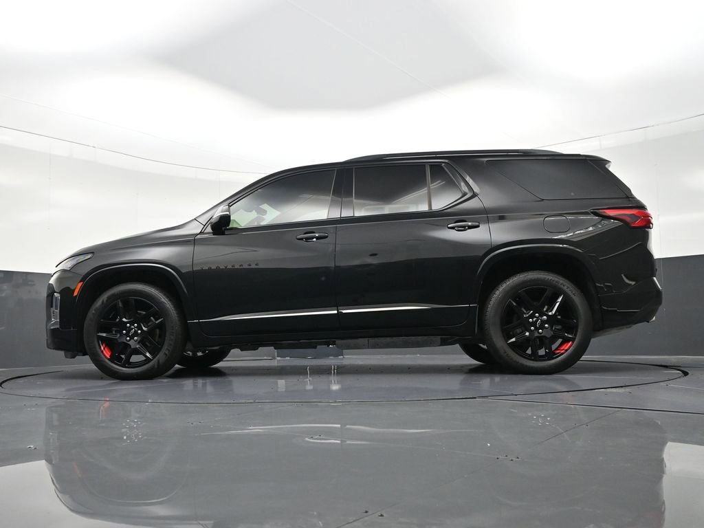 Used 2023 Chevrolet Traverse Premier w/ Redline Edition image 31