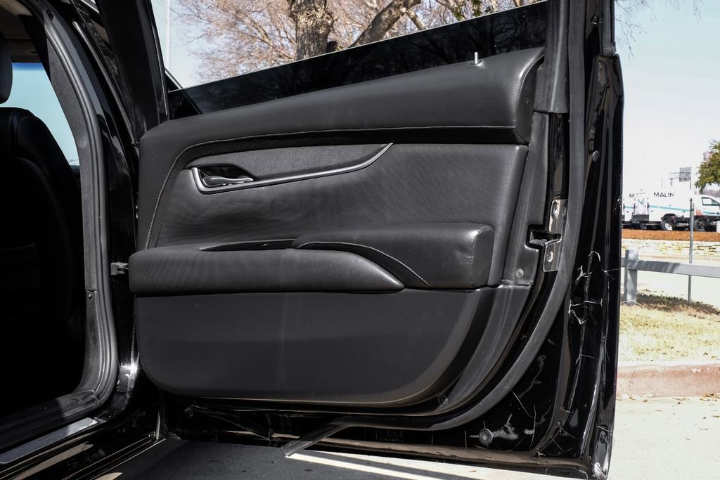 Used 2015 Cadillac XTS Limousine image 49