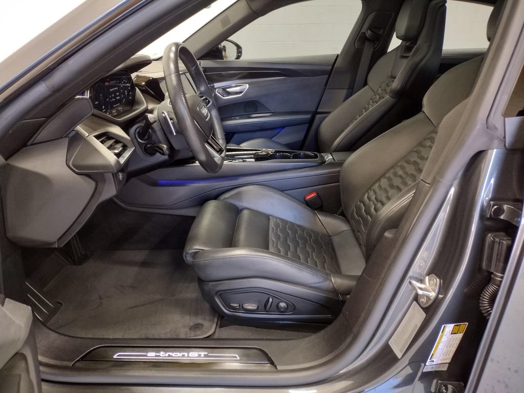 Used 2022 Audi e-tron GT Prestige w/ Prestige Package AWD/4WD image 16