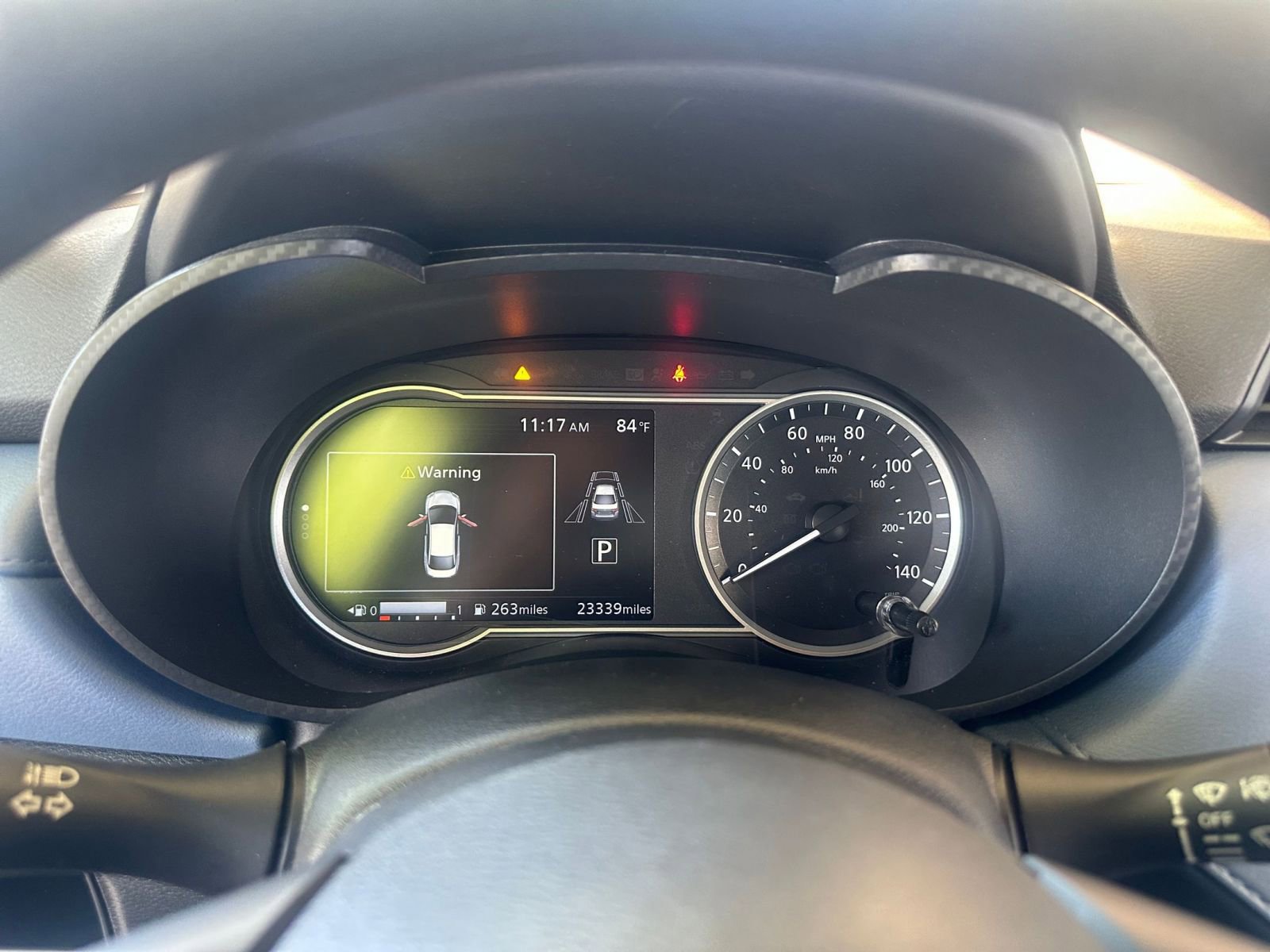 Used 2025 Nissan Versa SV image 38