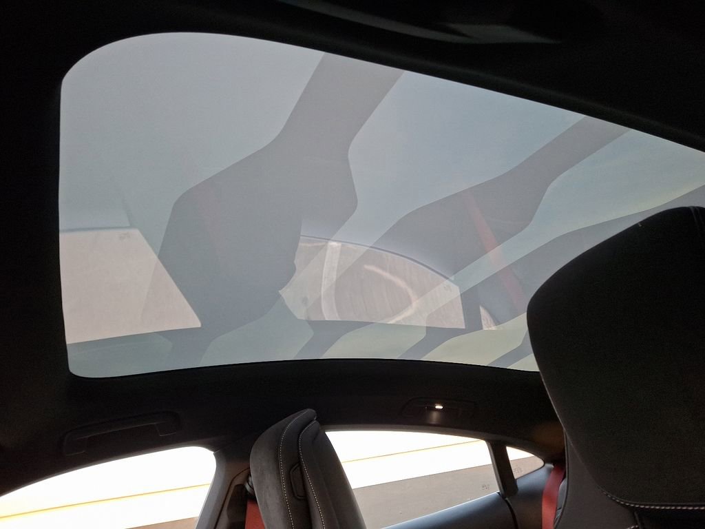 Certified 2025 Porsche Taycan image 12