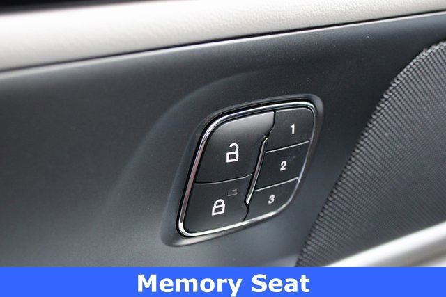 New 2026 Lincoln Nautilus Premier w/ Equipment Group 102A image 34