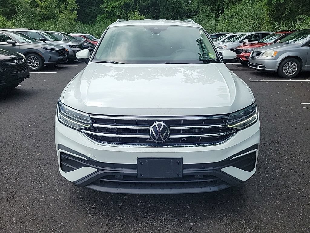 Used 2022 Volkswagen Tiguan SE AWD/4WD image 11