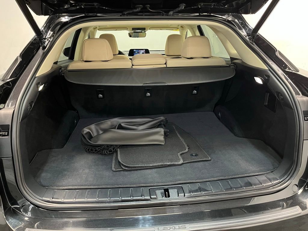 Used 2022 Lexus RX 450h AWD w/ Premium Package image 19