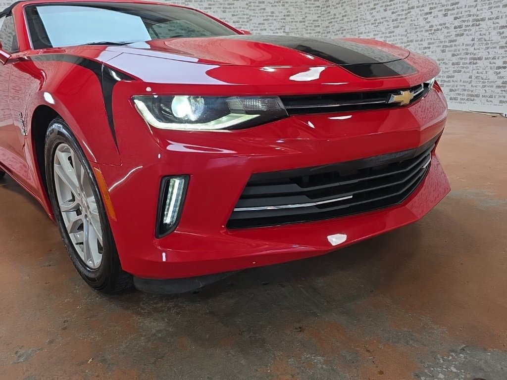 Used 2016 Chevrolet Camaro LT w/ RS Package image 10