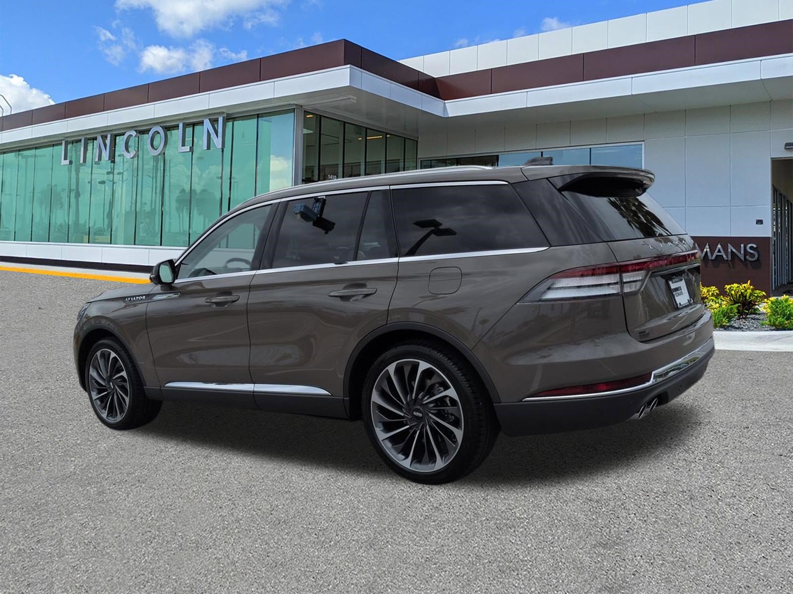 New 2026 Lincoln Aviator Reserve AWD/4WD image 6