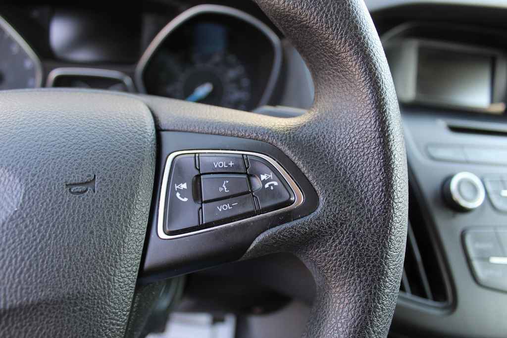 Used 2016 Ford Focus SE image 17