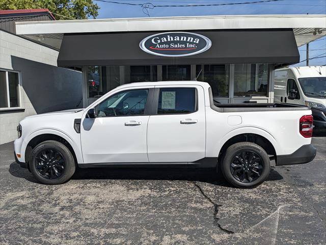 Used 2024 Ford Maverick Lariat w/ Black Appearance Package AWD/4WD image 2