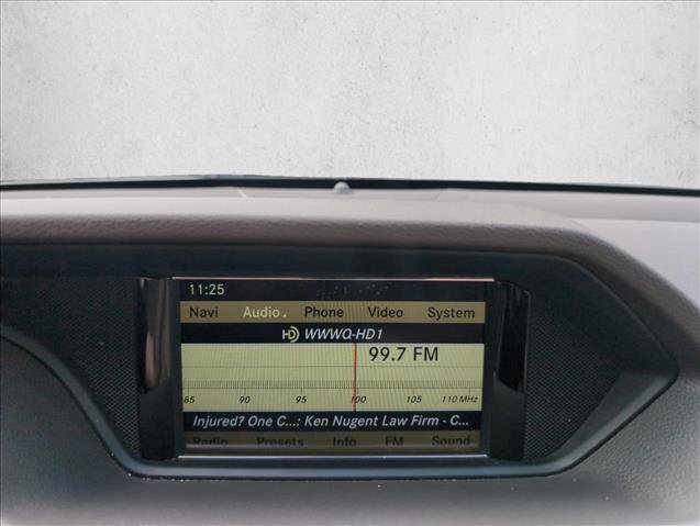 Used 2010 Mercedes-Benz E 550 Sedan image 11