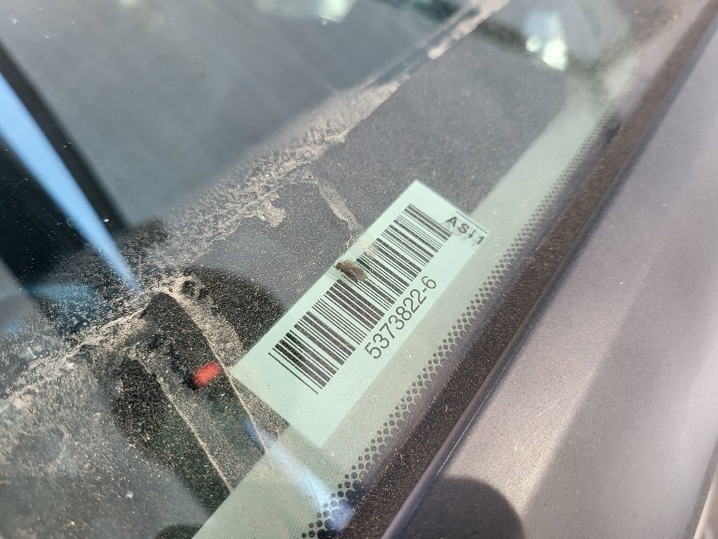 Used 2023 Nissan Rogue S image 8