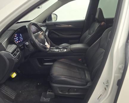 Used 2024 INFINITI QX60 Luxe image 3