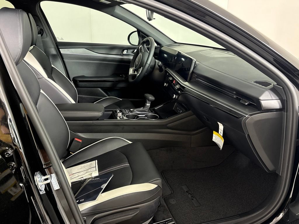 New 2026 Kia K5 GT-Line FWD image 15