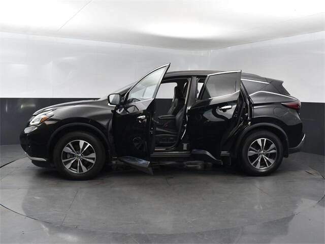 Used 2022 Nissan Murano SV w/ Cargo Package image 2