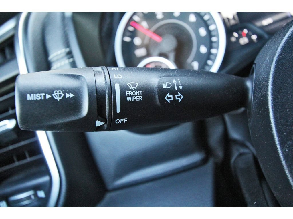 Used 2026 RAM 1500 Laramie AWD/4WD image 17