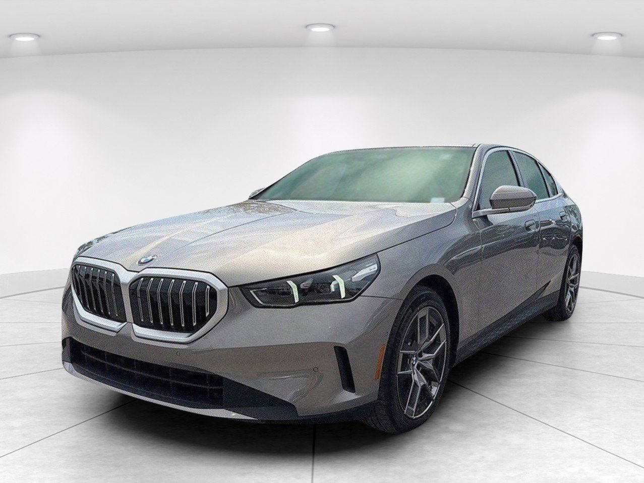 New 2026 BMW 530i w/ Convenience Package RWD image 8