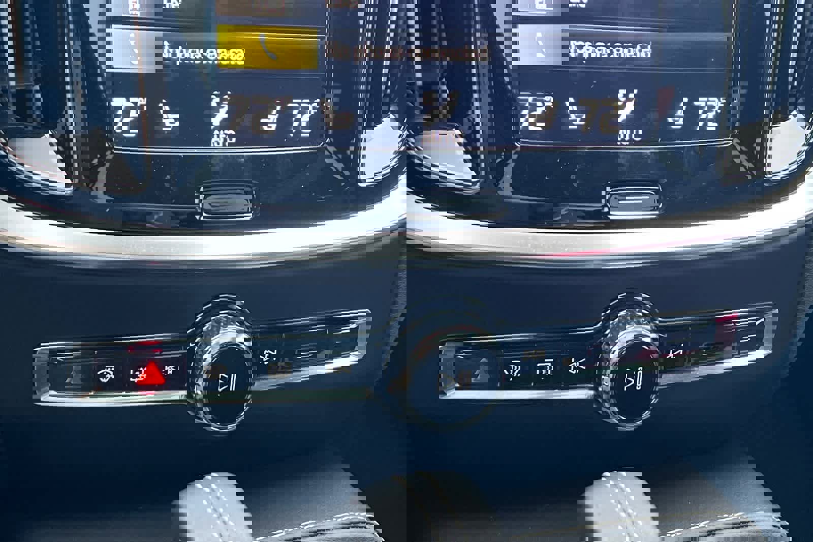 Used 2022 Volvo S60 T8 R-Design w/ Advanced Package image 20