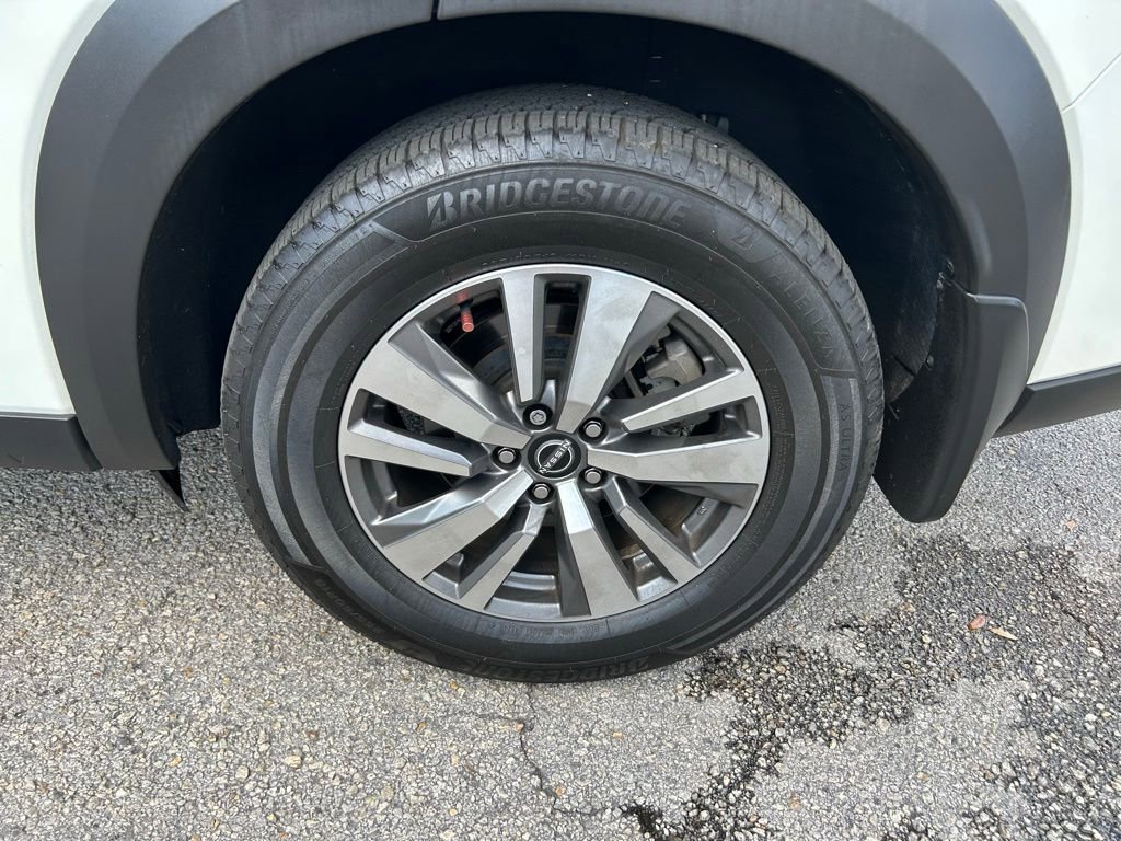 Used 2022 Nissan Pathfinder SL image 9