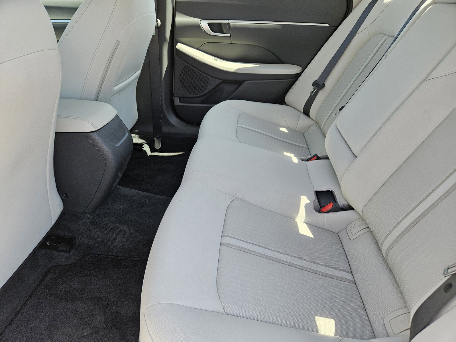 Certified 2025 Hyundai Sonata SEL FWD image 21