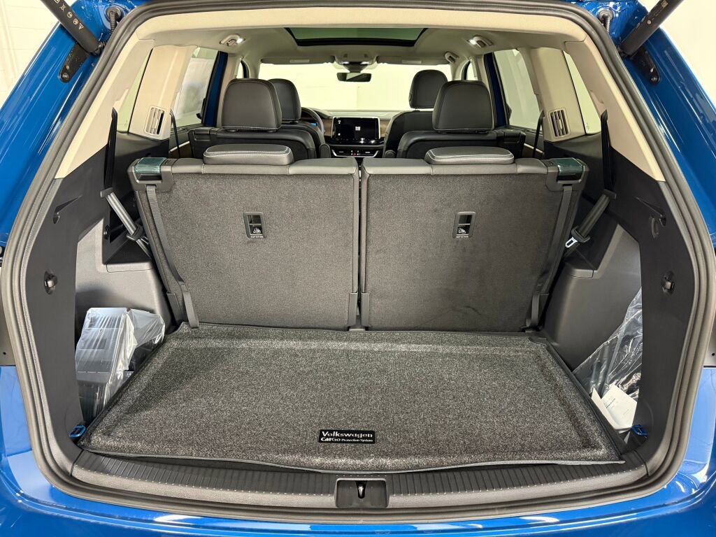 New 2026 Volkswagen Atlas SE image 9