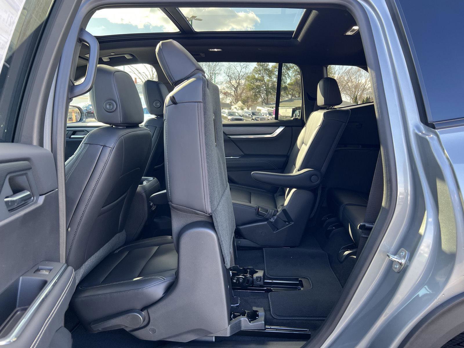 New 2026 GMC Acadia Elevation w/ Elevation Premium Package image 47