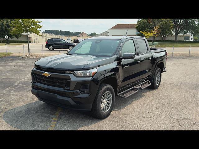 Certified 2024 Chevrolet Colorado LT w/ LT Convenience Package AWD/4WD image 32