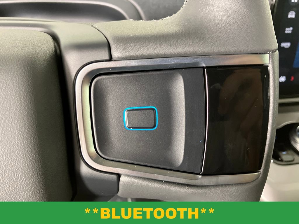 New 2026 Ford Expedition Active image 18