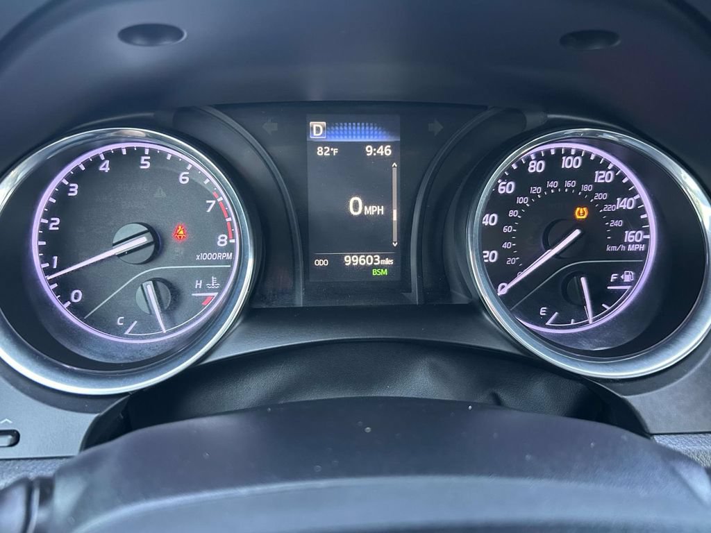 Used 2019 Toyota Camry SE w/ Convenience Package FWD image 26