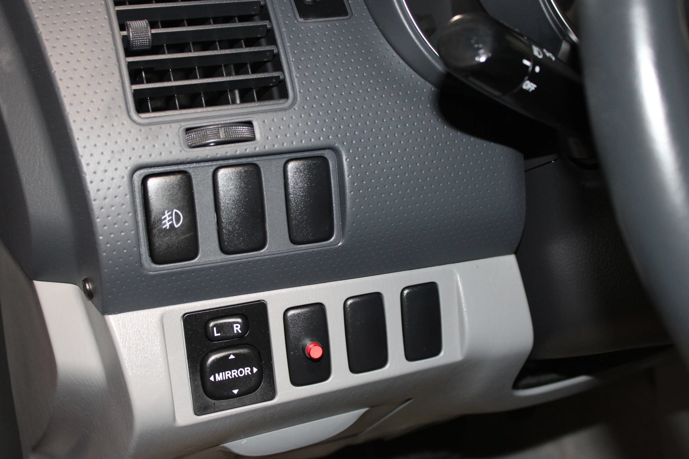 Used 2008 Toyota Tacoma PreRunner RWD image 16